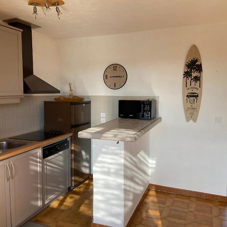 Appartement De Vacances Au Calme Absolu, Vue Mer. Сен-Агулф Екстериор снимка