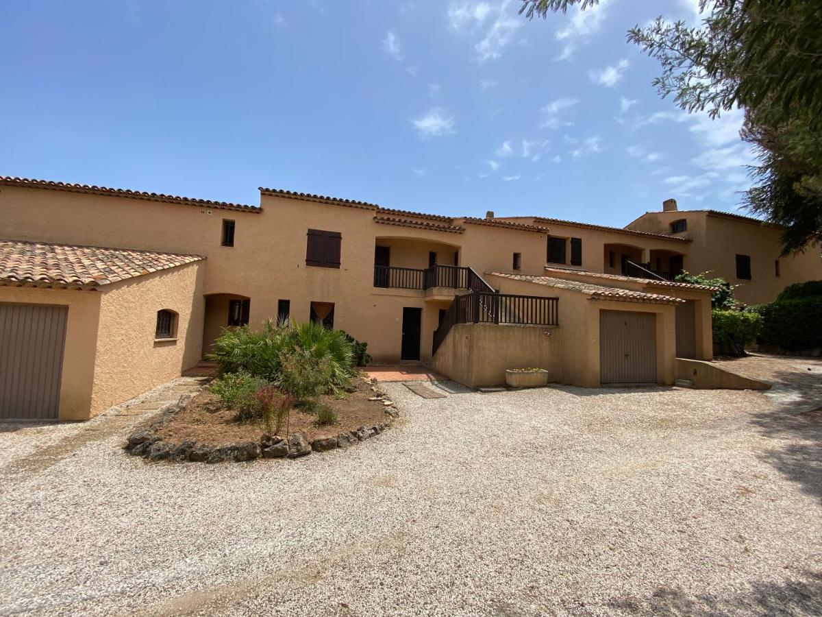 Appartement De Vacances Au Calme Absolu, Vue Mer. Сен-Агулф Екстериор снимка