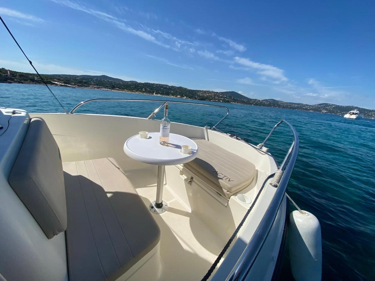 Appartement De Vacances Au Calme Absolu, Vue Mer. Сен-Агулф Екстериор снимка