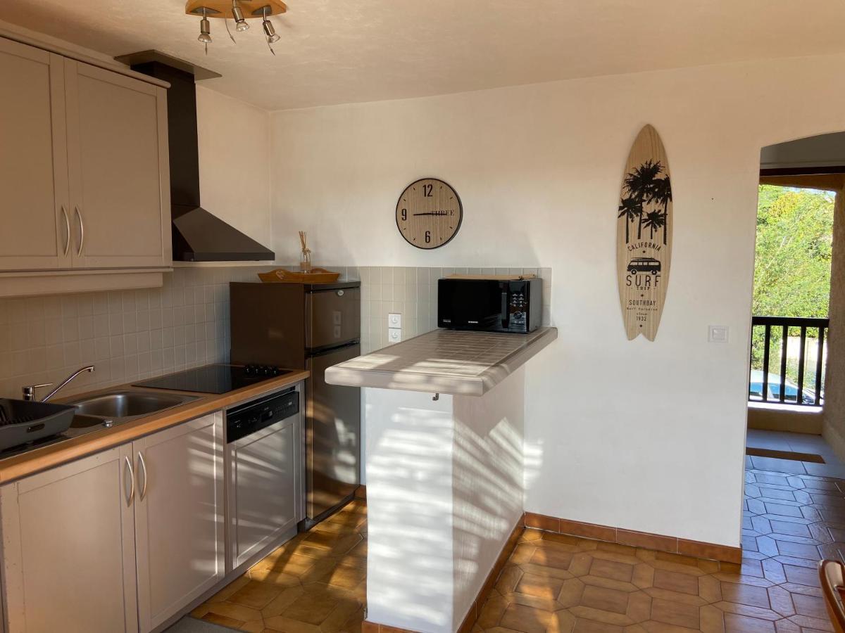 Appartement De Vacances Au Calme Absolu, Vue Mer. Сен-Агулф Екстериор снимка
